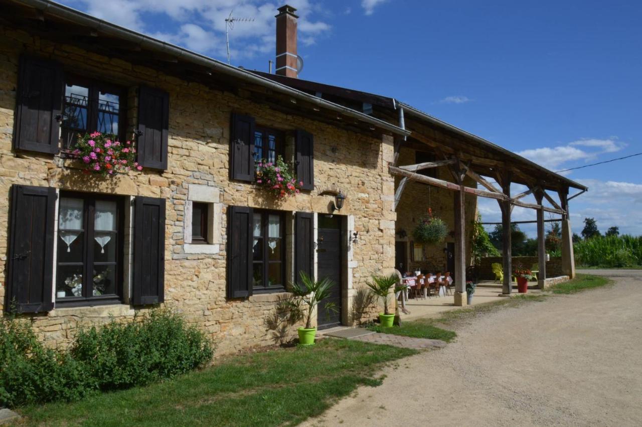 Bed and Breakfast Le Moulin Du Fay Villemotier Exteriér fotografie