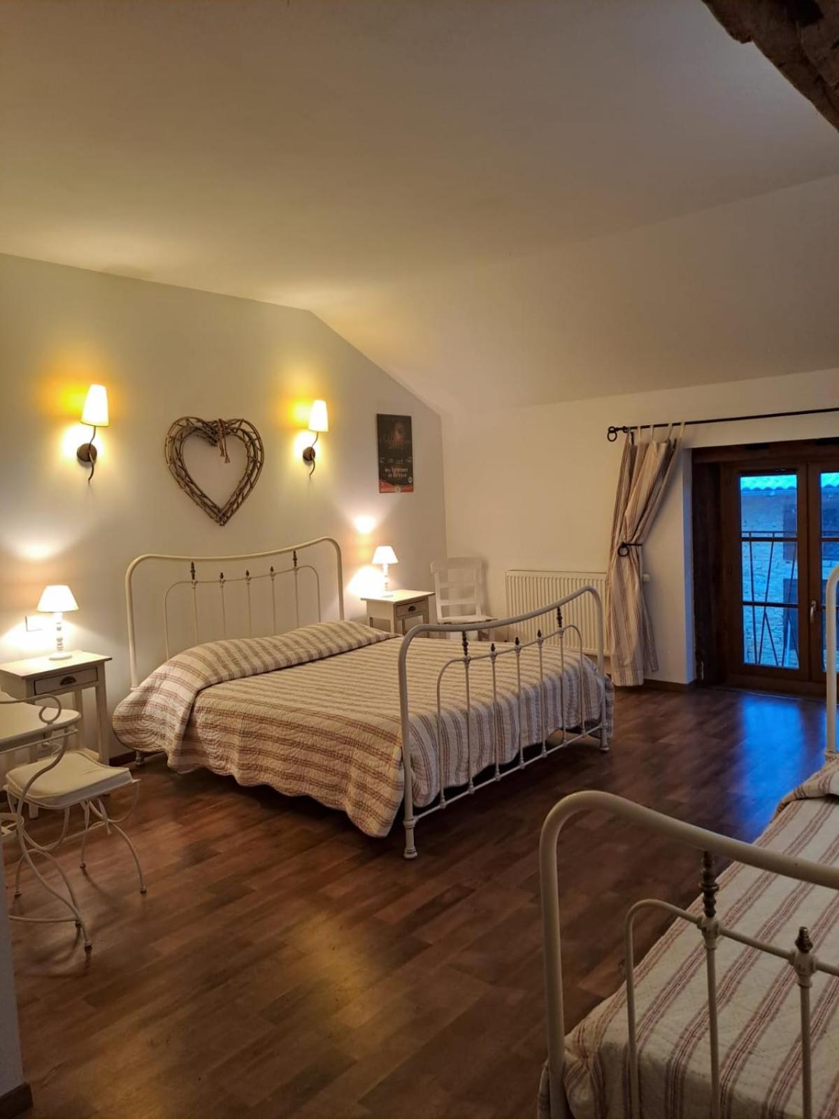 Bed and Breakfast Le Moulin Du Fay Villemotier Exteriér fotografie
